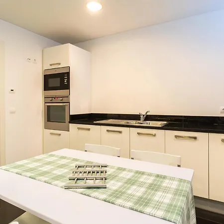 Virtudes Ocean View With Pool By Madeira Funchal