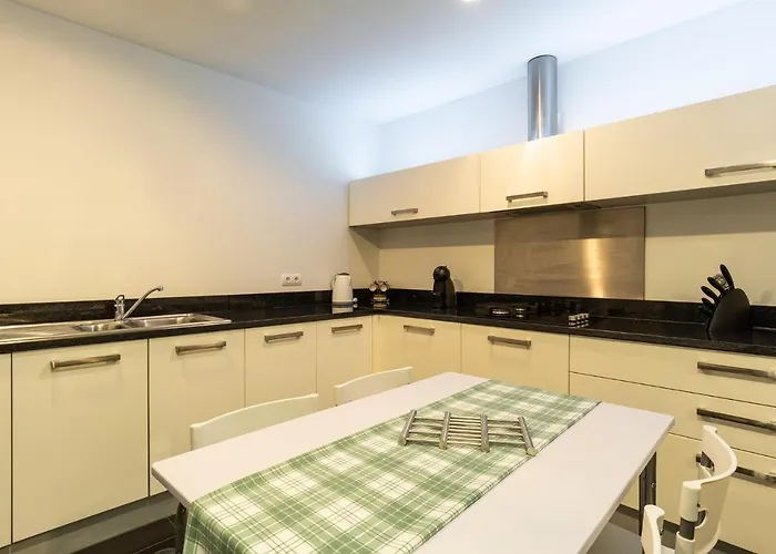 公寓 Virtudes Ocean View With Pool By Madeira